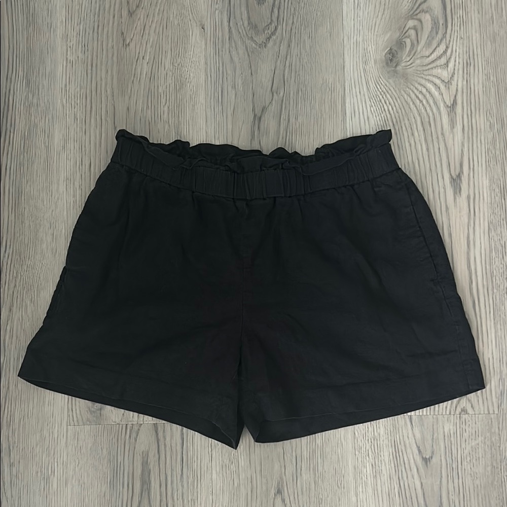 Banana Republic Women's Black Linen Shorts Size S